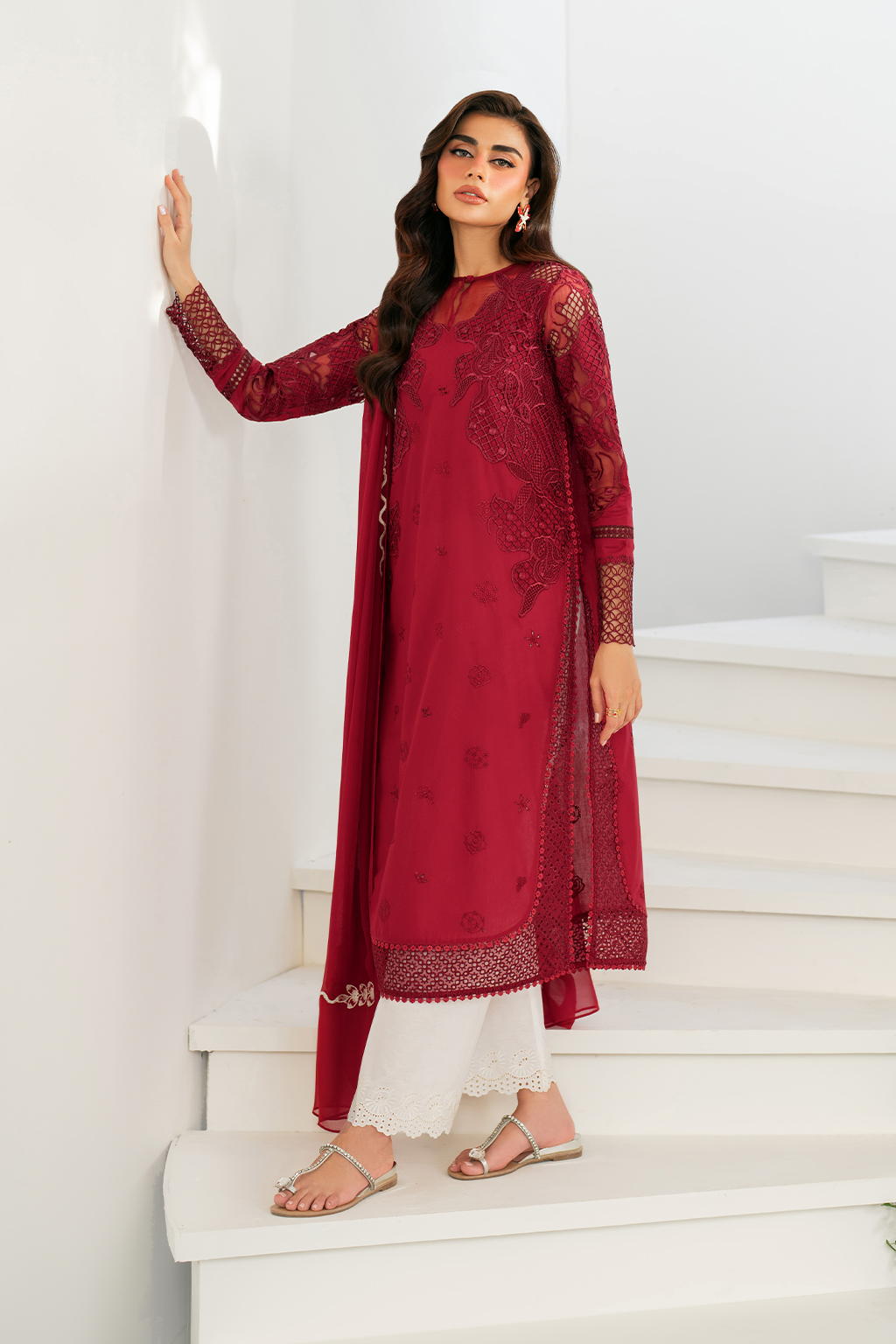 Embroidered Lawn dress - Iznik