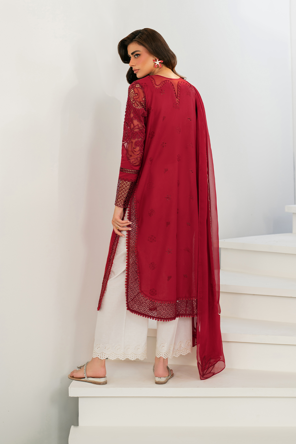 Embroidered Lawn dress - Iznik