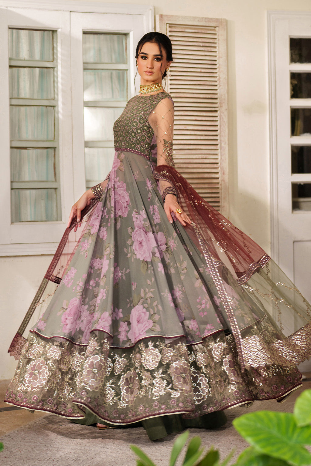 UE-541 Printed Formals