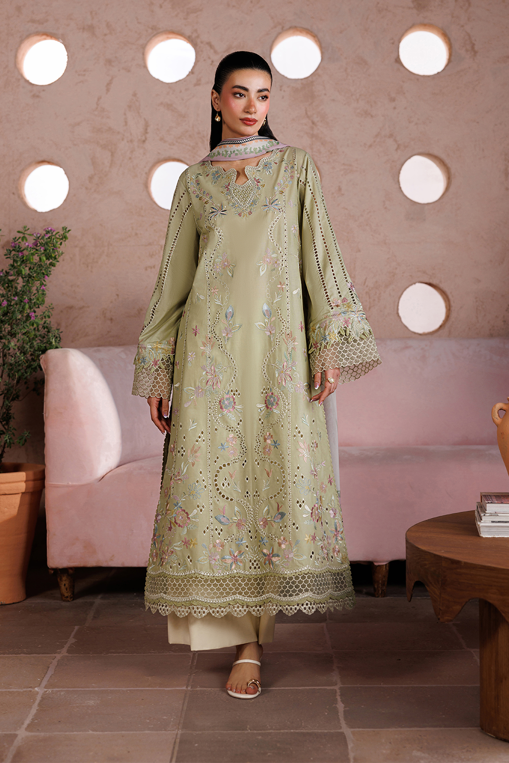 UE-698 Embroidered Lawn Secondary image