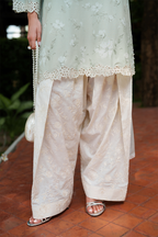 UE-527 Printed Lawn - Iznik