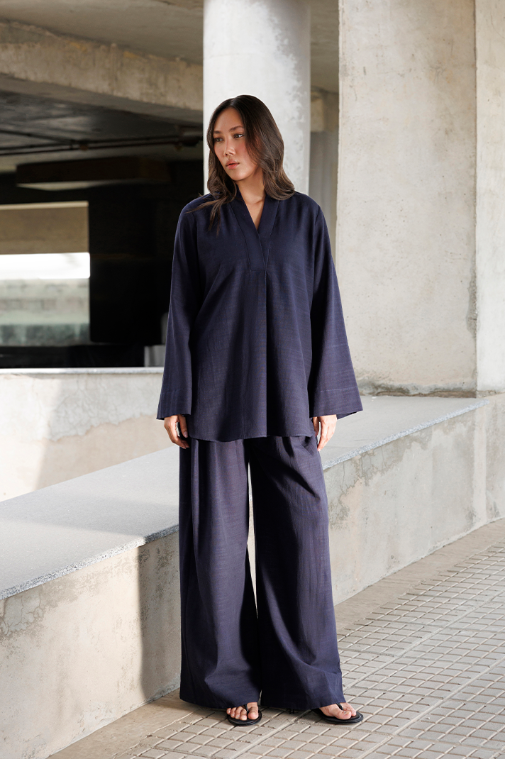 IS-07 Bleu Nuit