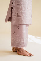 UE-431 Embroidered Textured Lawn - Iznik