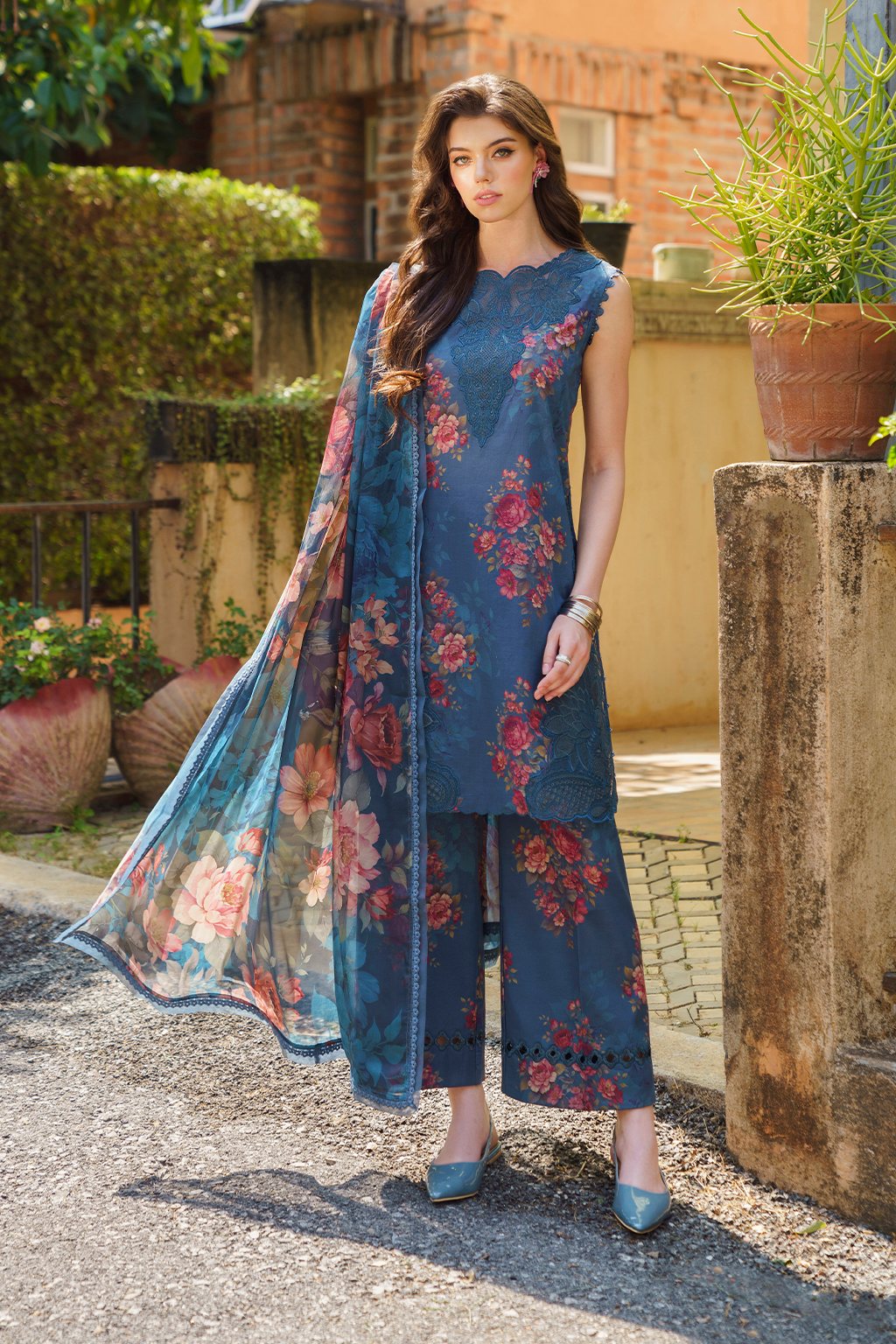 UE-213 PRINTED LAWN - Iznik