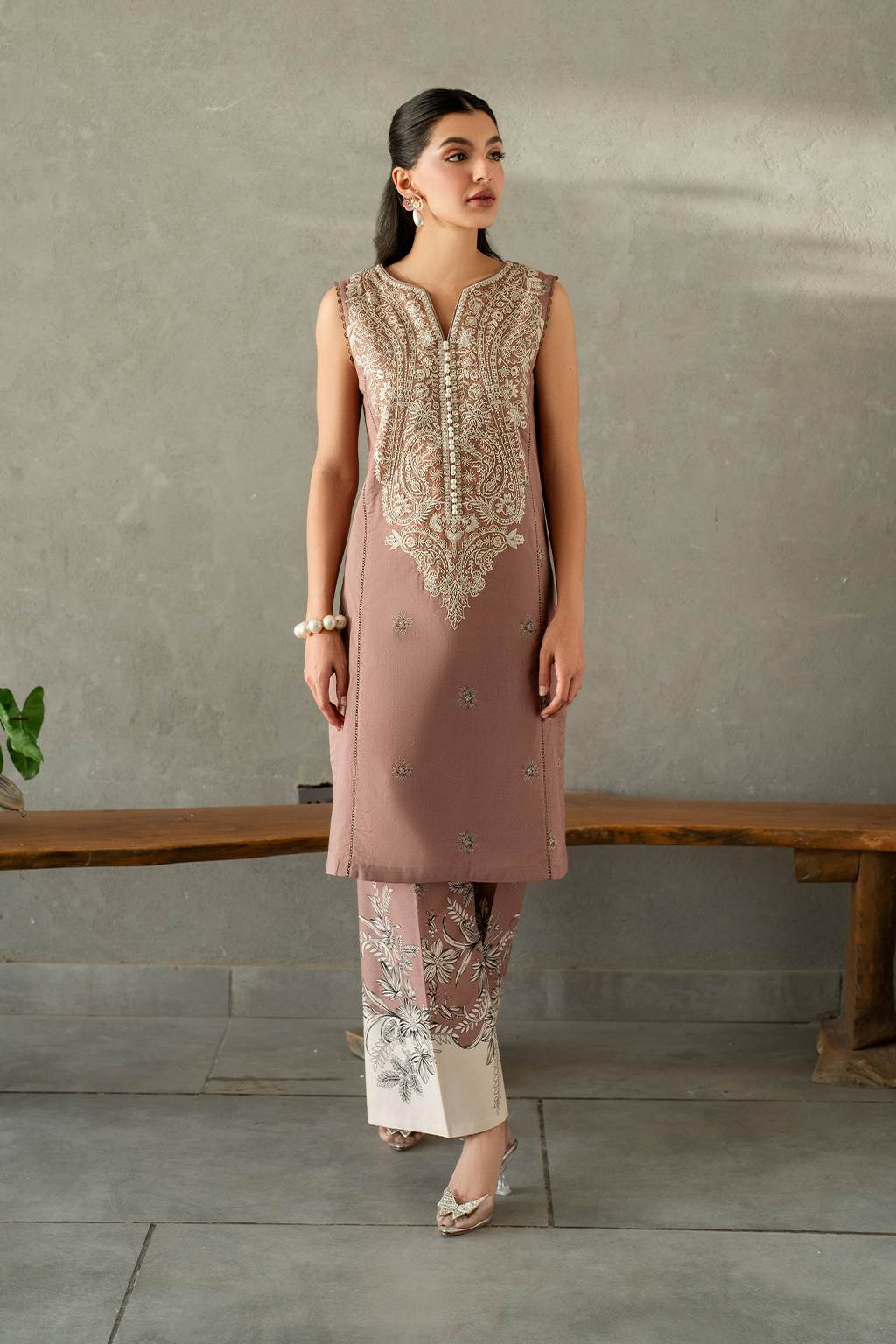 IP-307 Printed Lawn - Iznik