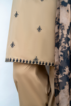 UE-483 Embroidered Lawn