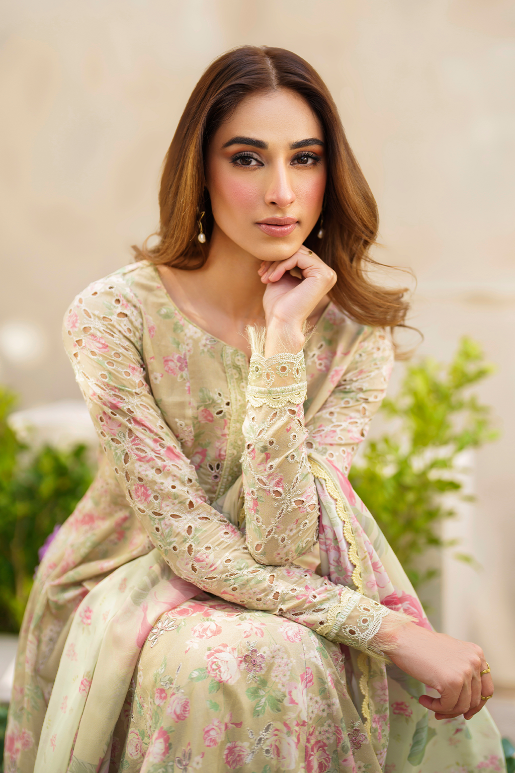 SFL-05 Embroidered Lawn - Iznik