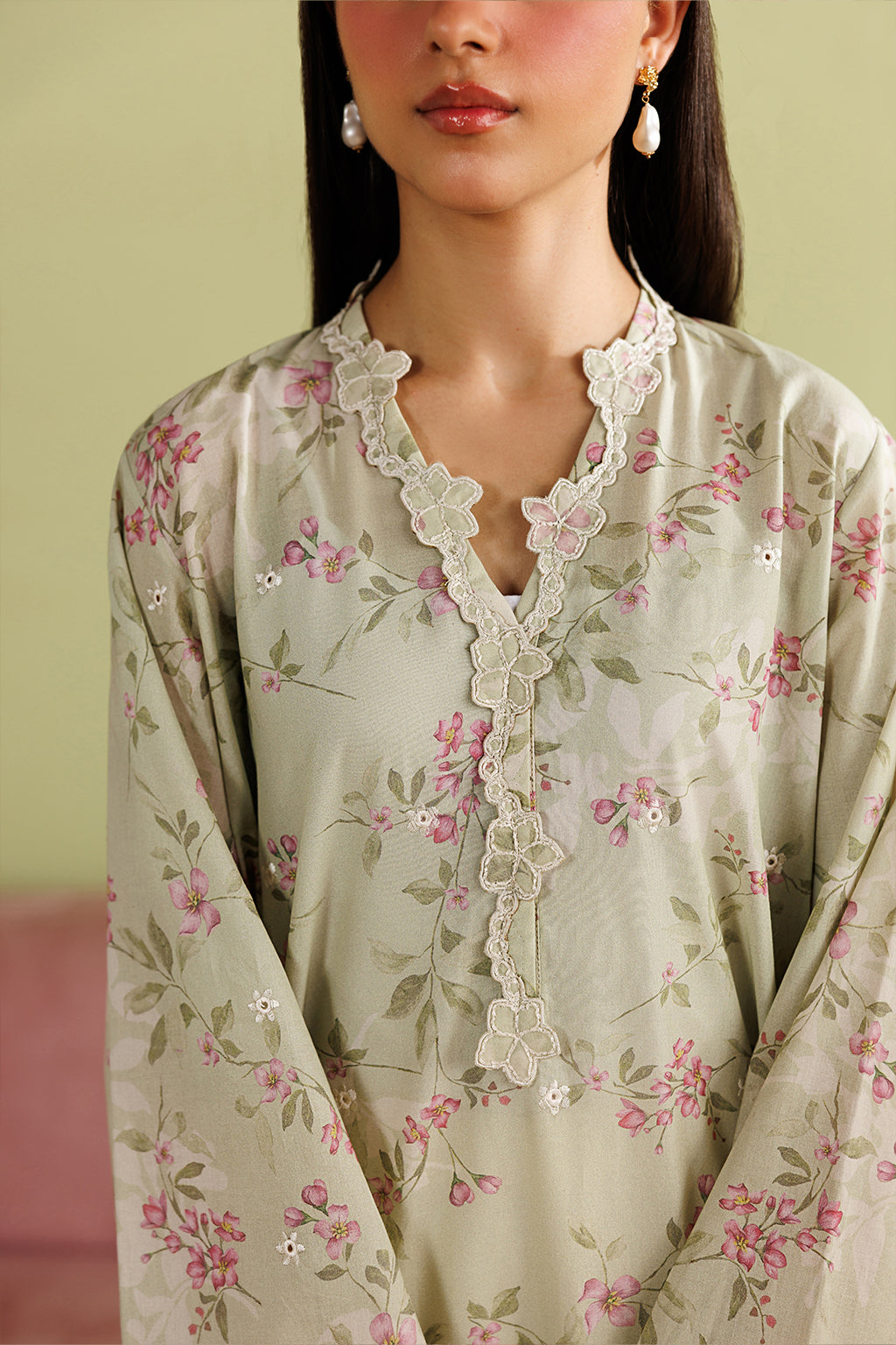 IP-368 Printed Lawn