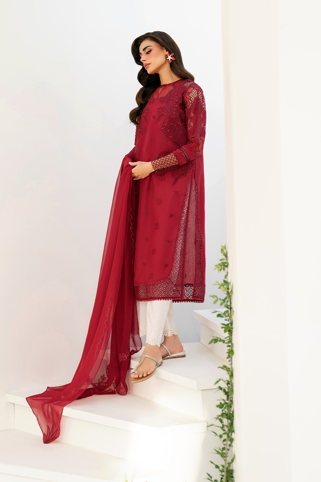 Embroidered Lawn dress - Iznik