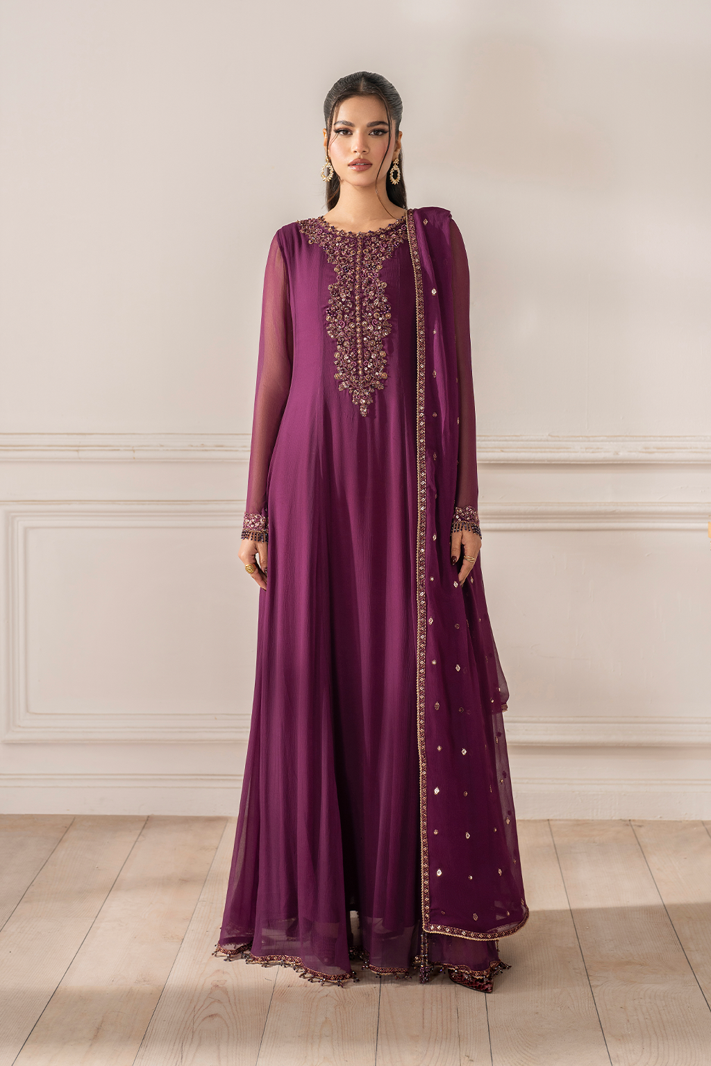 UE-480  Embroidered Chiffon - Iznik