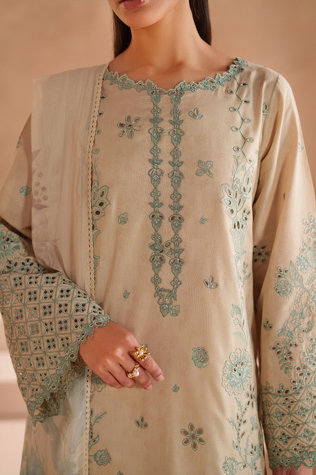 UE-605  Embroidered Lawn Secondary image