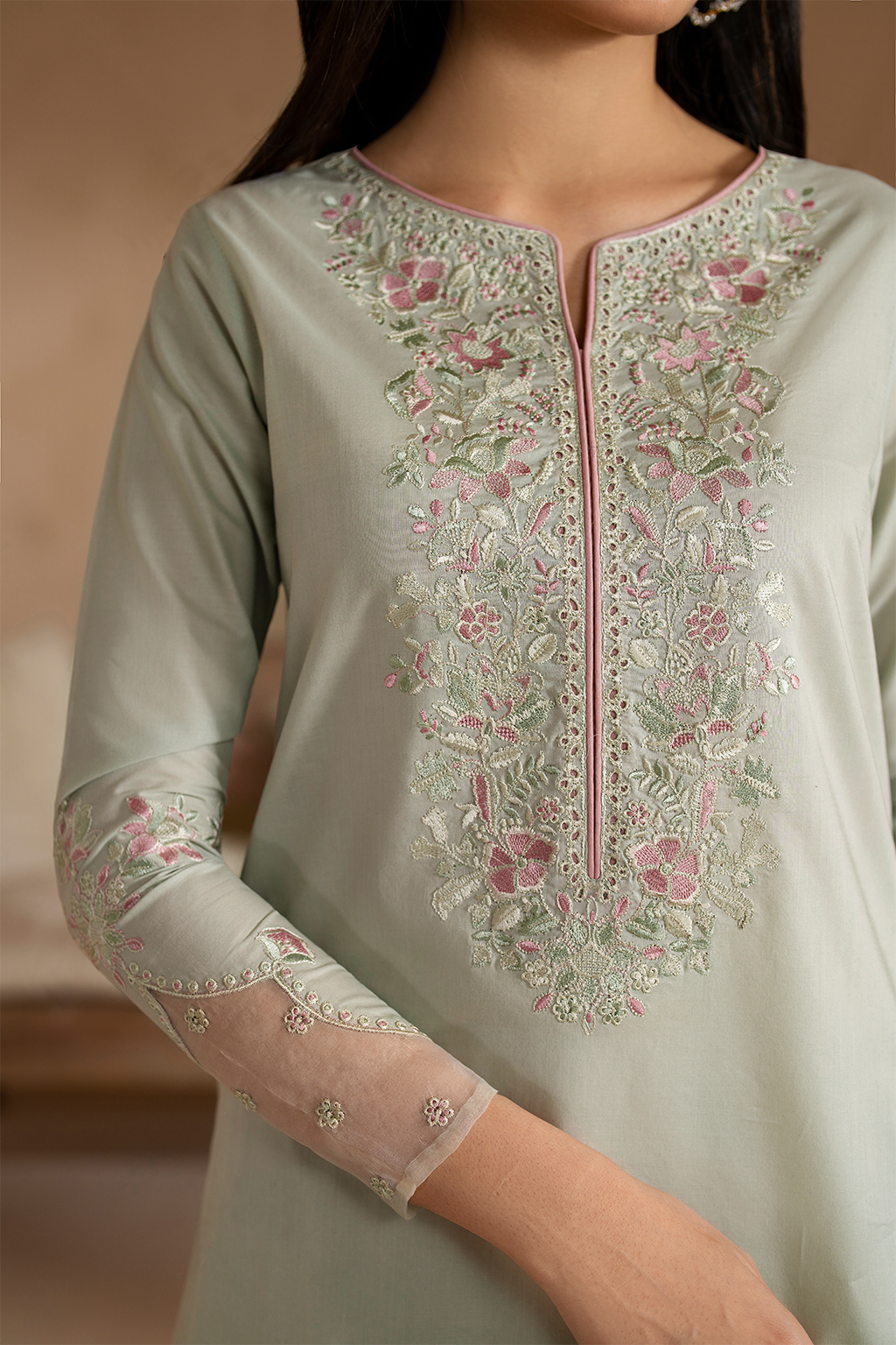 UE-472   Embroidered Lawn Secondary image