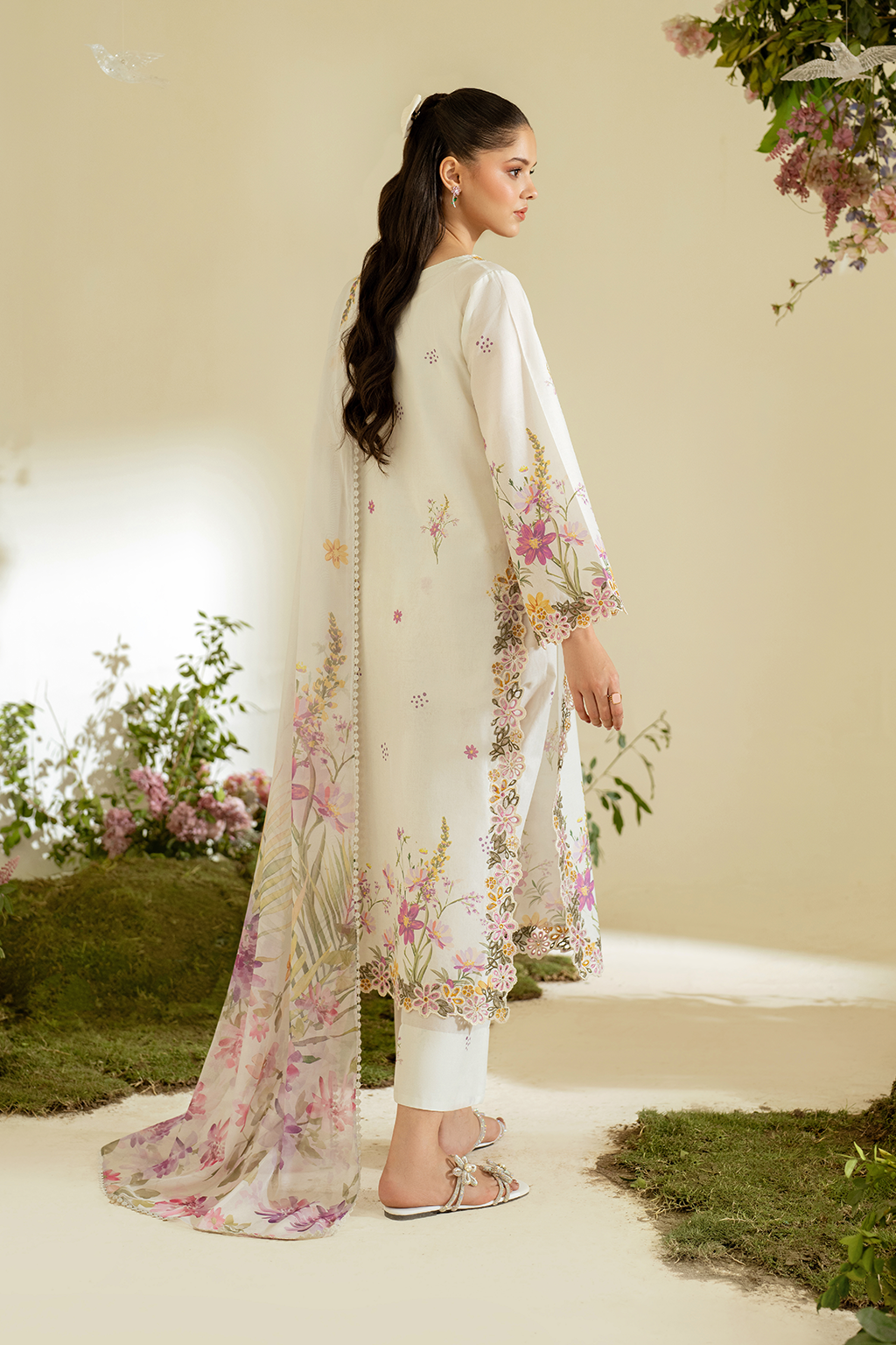 UE-451 Printed Lawn