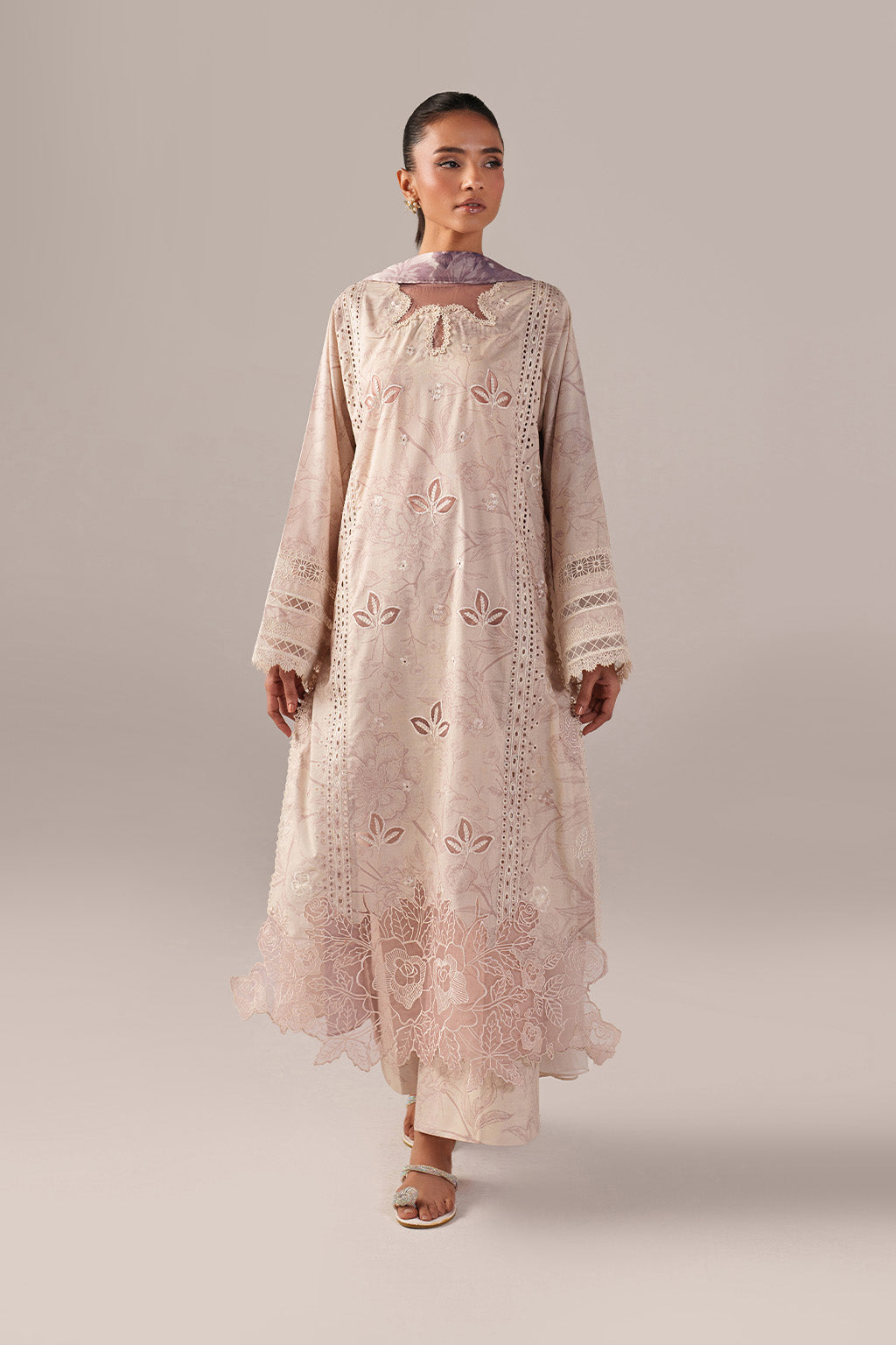 SS-01 Embroidered Lawn Main image