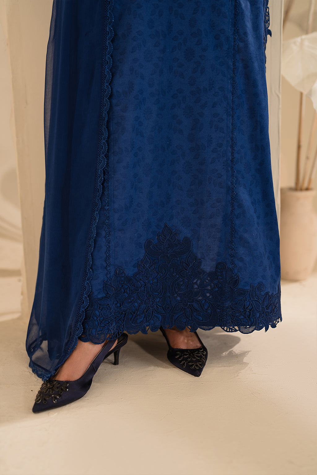 UE-420 Textured Lawn - Iznik