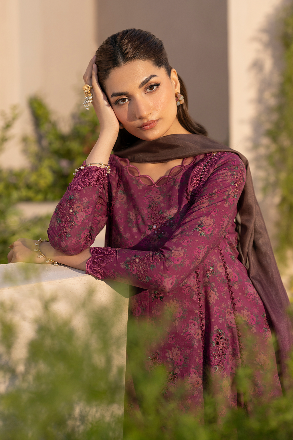 EFL-09 Embroidered Lawn