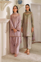 UE-539  Printed Formals