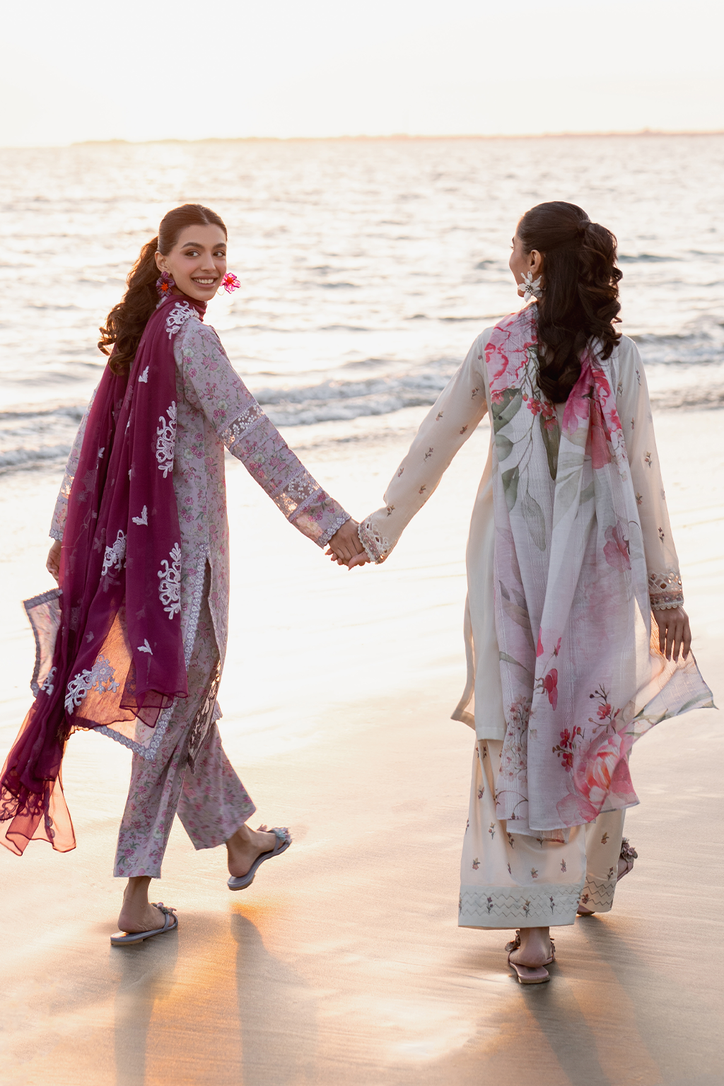 UE-403 Embroidered Lawn - Iznik