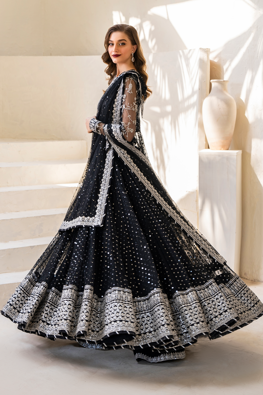 CC-50 Embroidered Net - Iznik