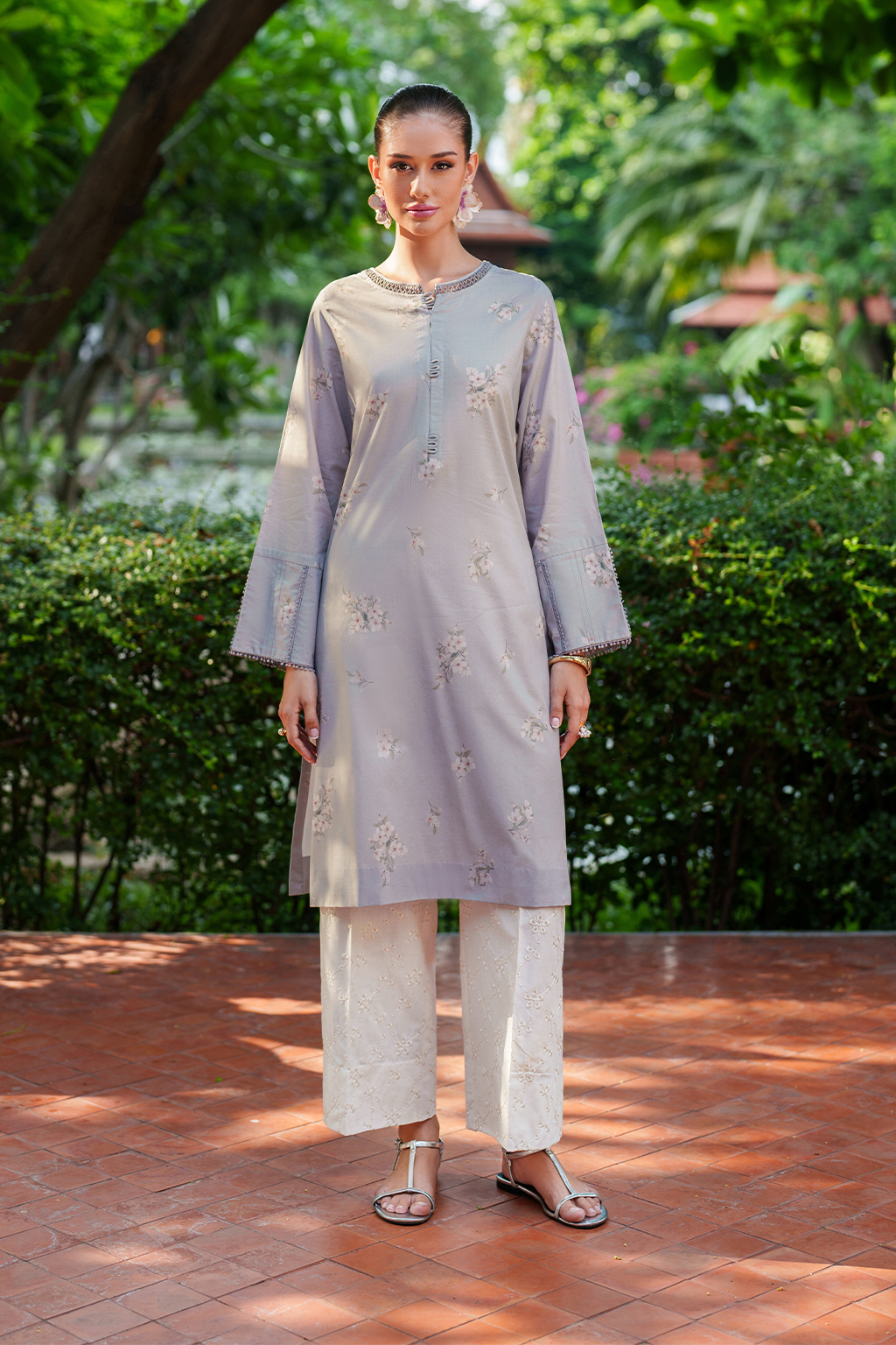 IP-313 Printed Lawn Main image