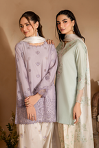 UE-472   Embroidered Lawn - Iznik