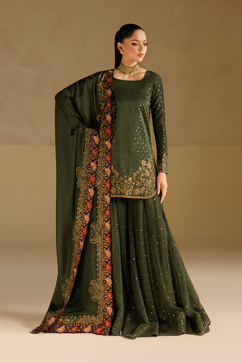 UE-732 Embroidered Ramen Silk