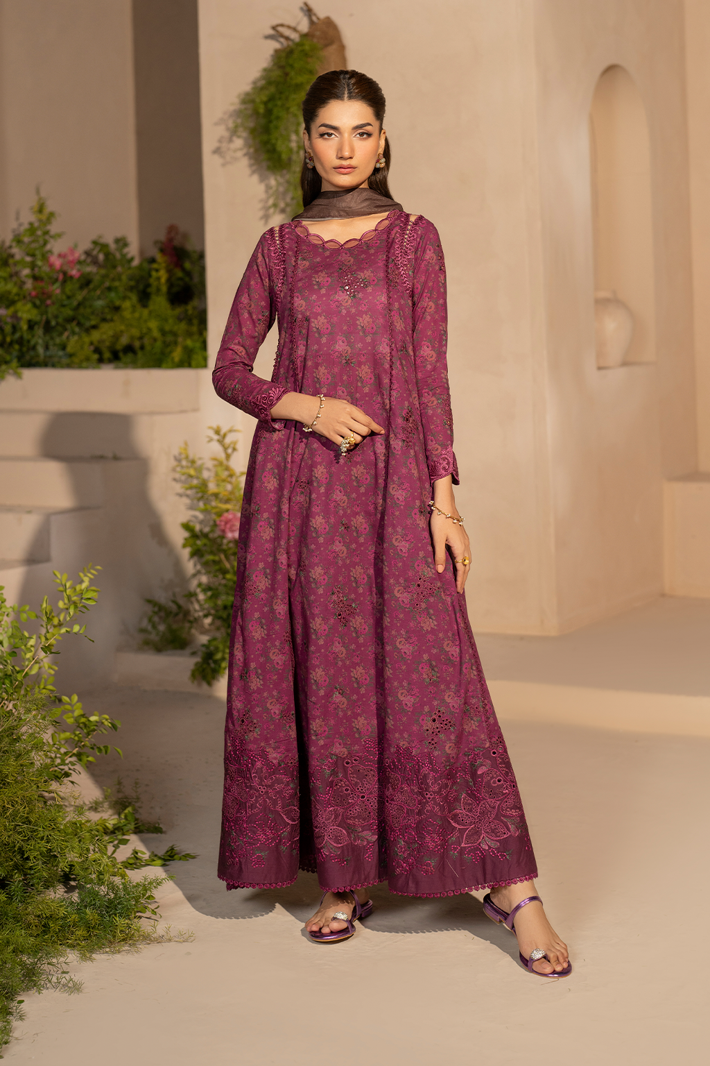 EFL-09 Embroidered Lawn