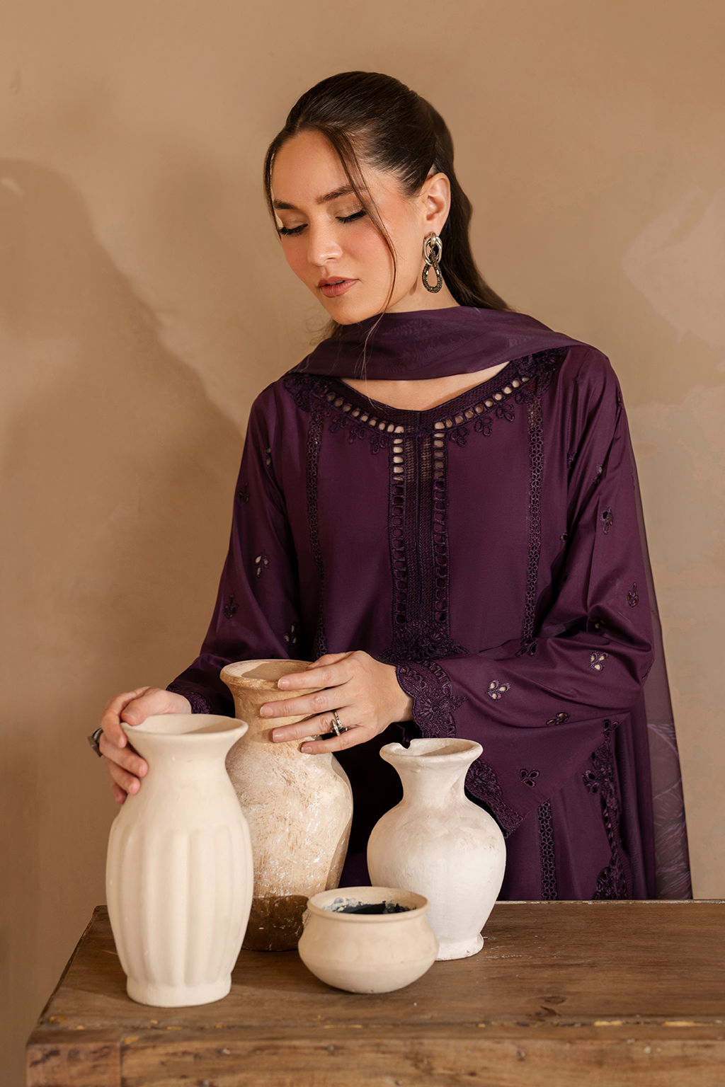 UE-467  Embroidered Lawn - Iznik