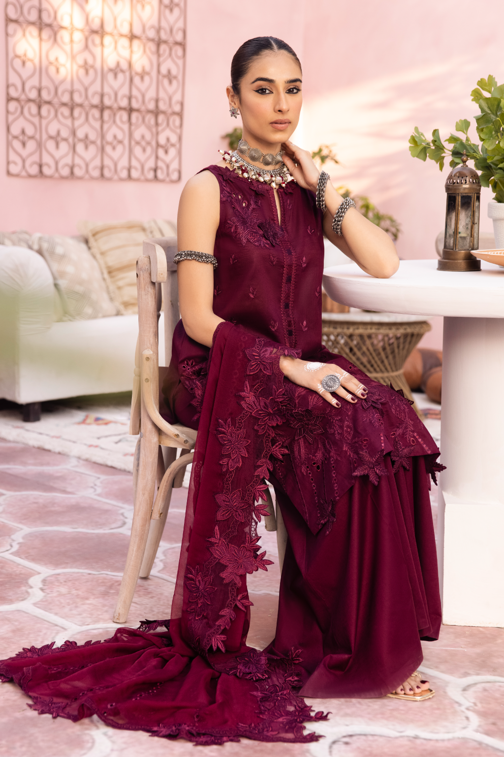 IE-09 - Khustar - Iznik Global