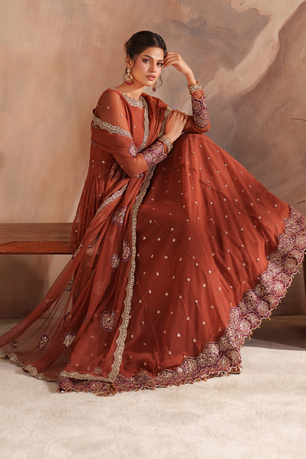 CC-78 Embroidered Net - Iznik