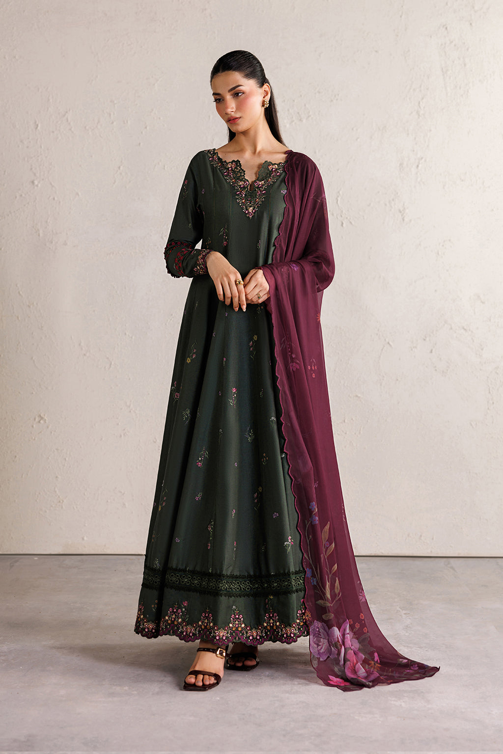 IBE-03 Embroidered Lawn