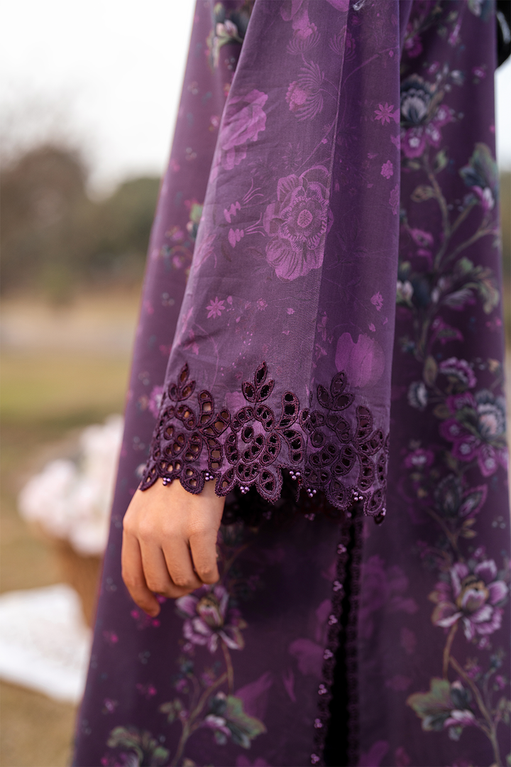 UE-387 Printed Lawn - Iznik