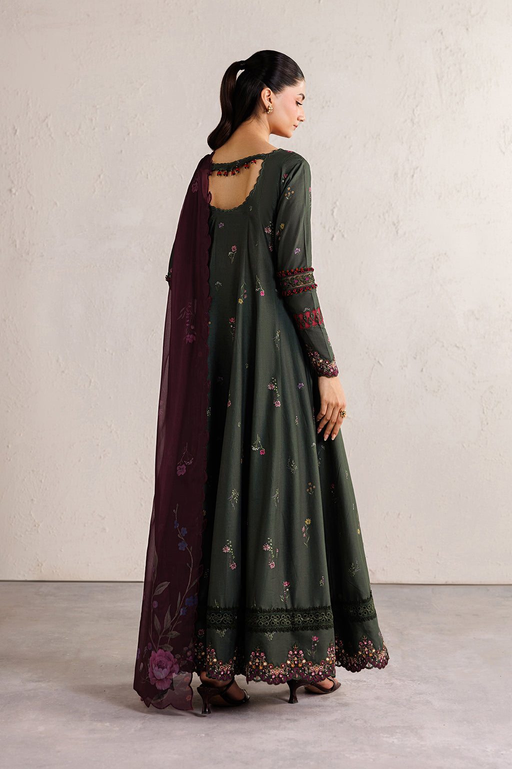 IBE-03 Embroidered Lawn