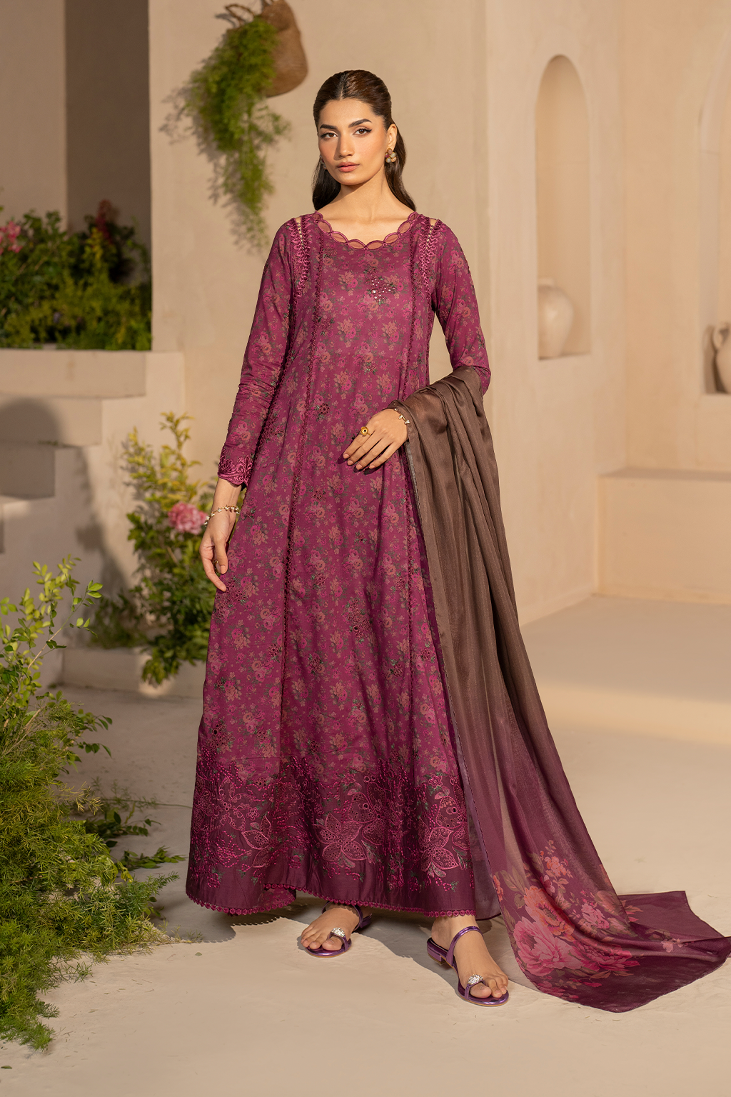 EFL-09 Embroidered Lawn