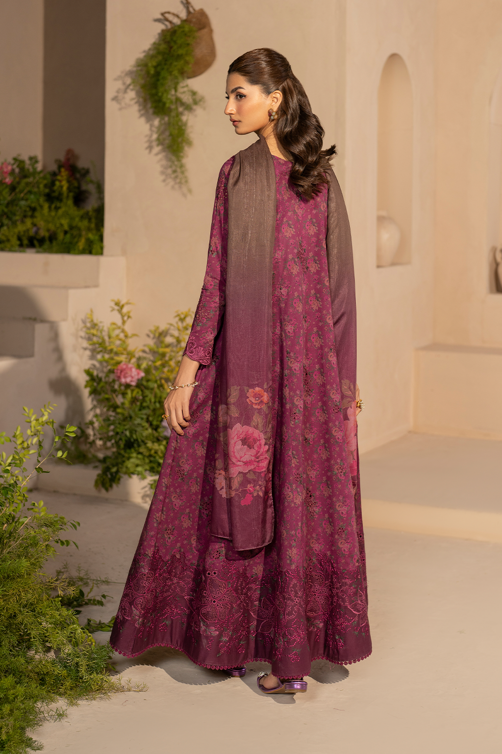 EFL-09 Embroidered Lawn