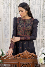 IP-174 - Black Petunia - Iznik
