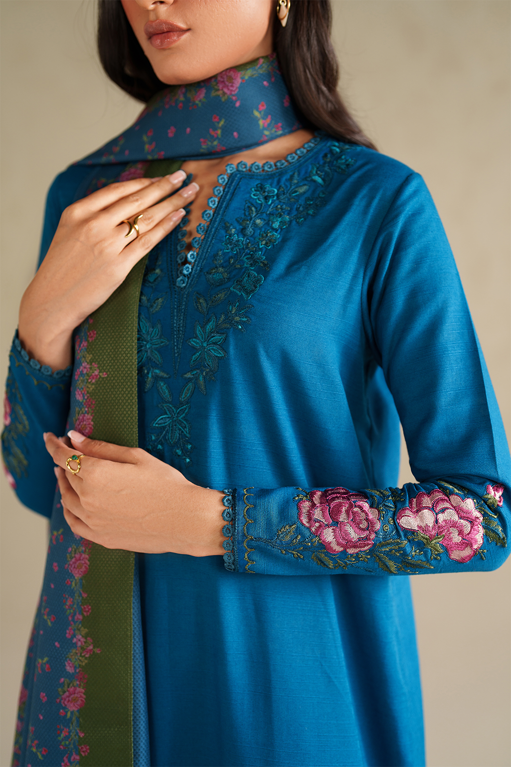 UE-577 Embroidered Khaddar