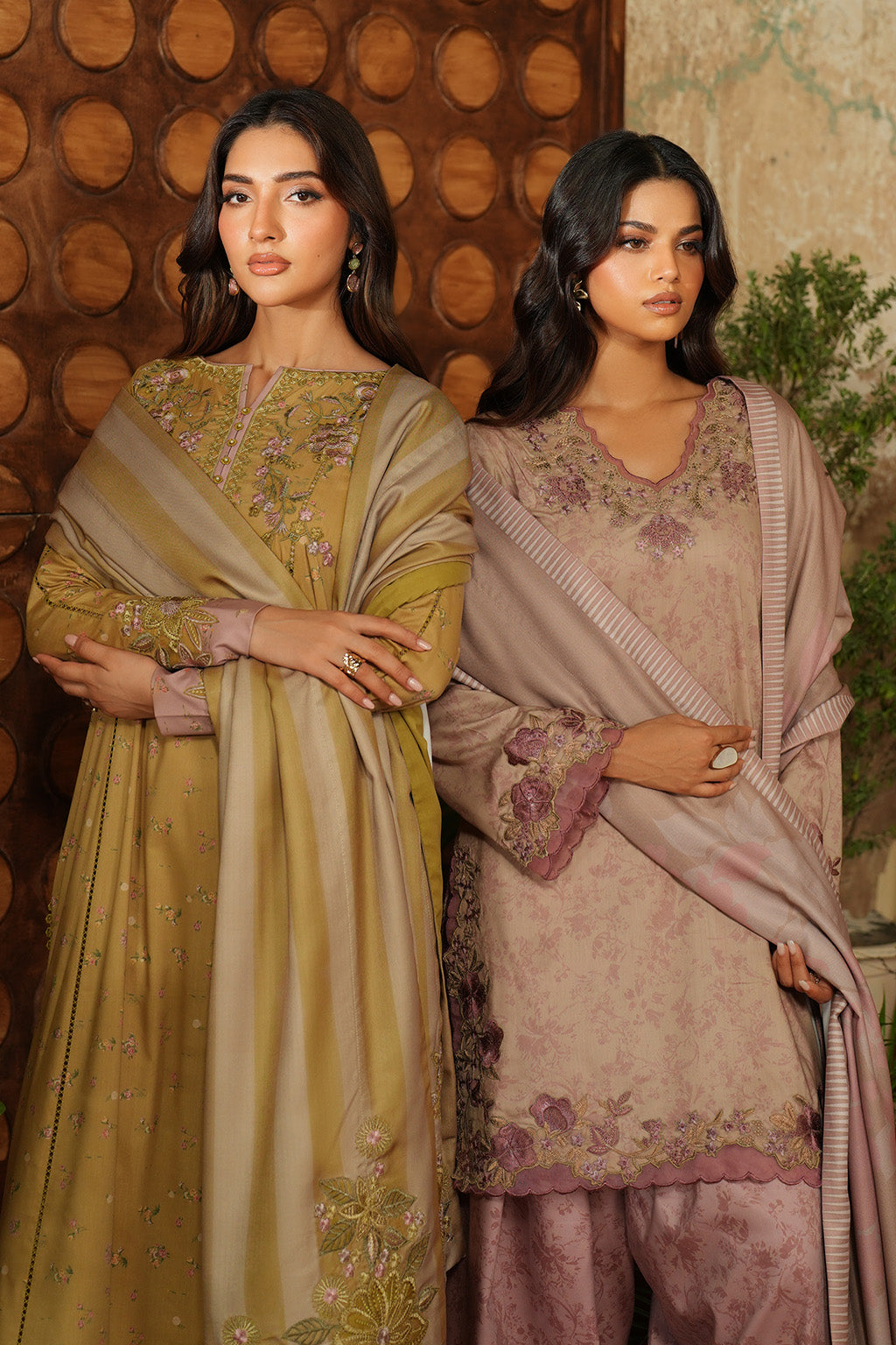 IPF-09  Printed Viscose Linen
