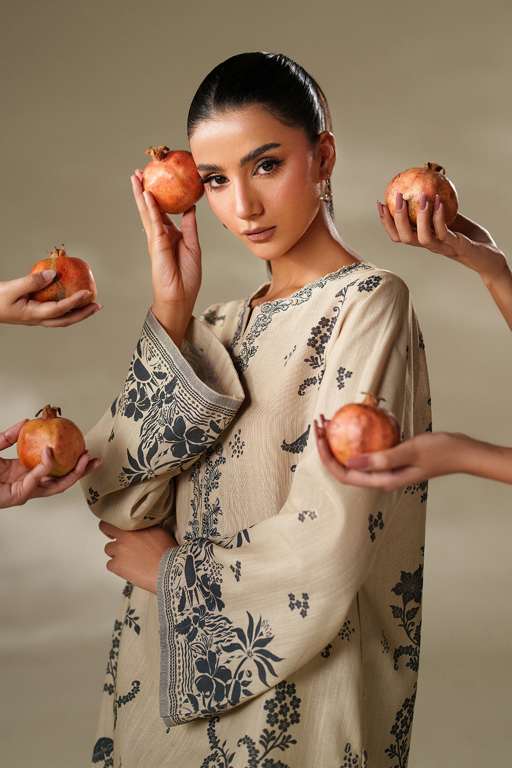 IP-333 Printed Khaddar