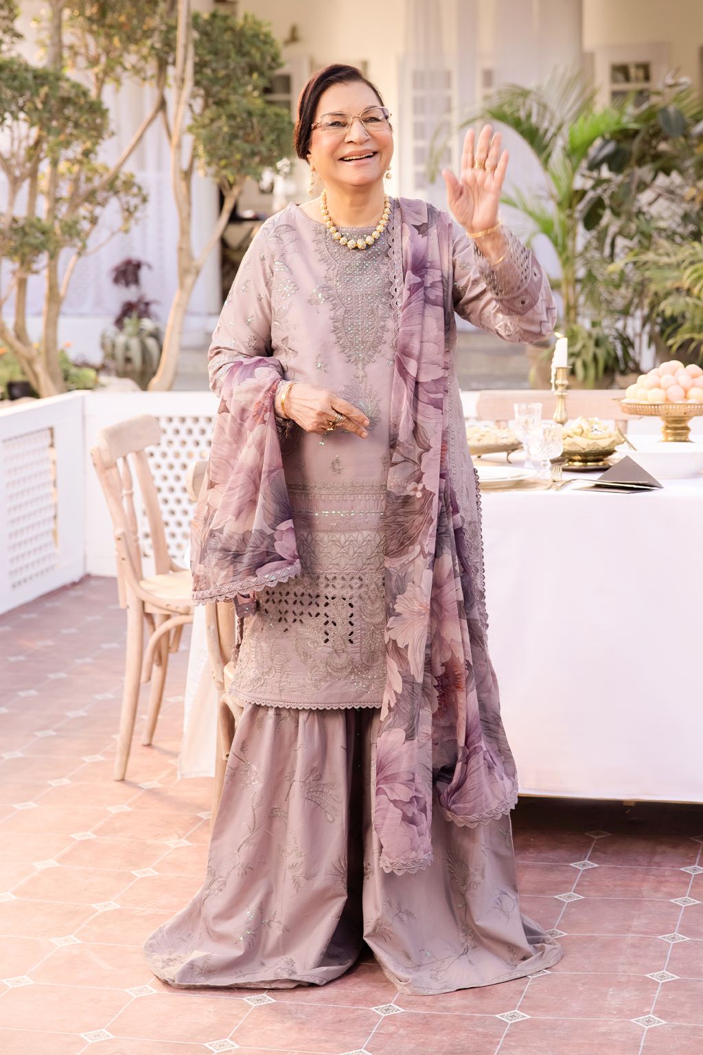 NKG-08  Embroidered Lawn - Iznik