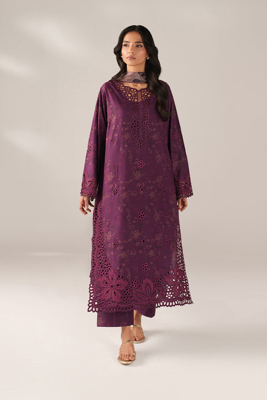 SS-08 Embroidered Lawn