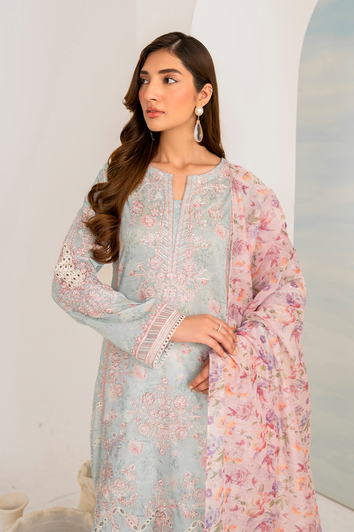 IGL-01 Embroidered Lawn - Iznik