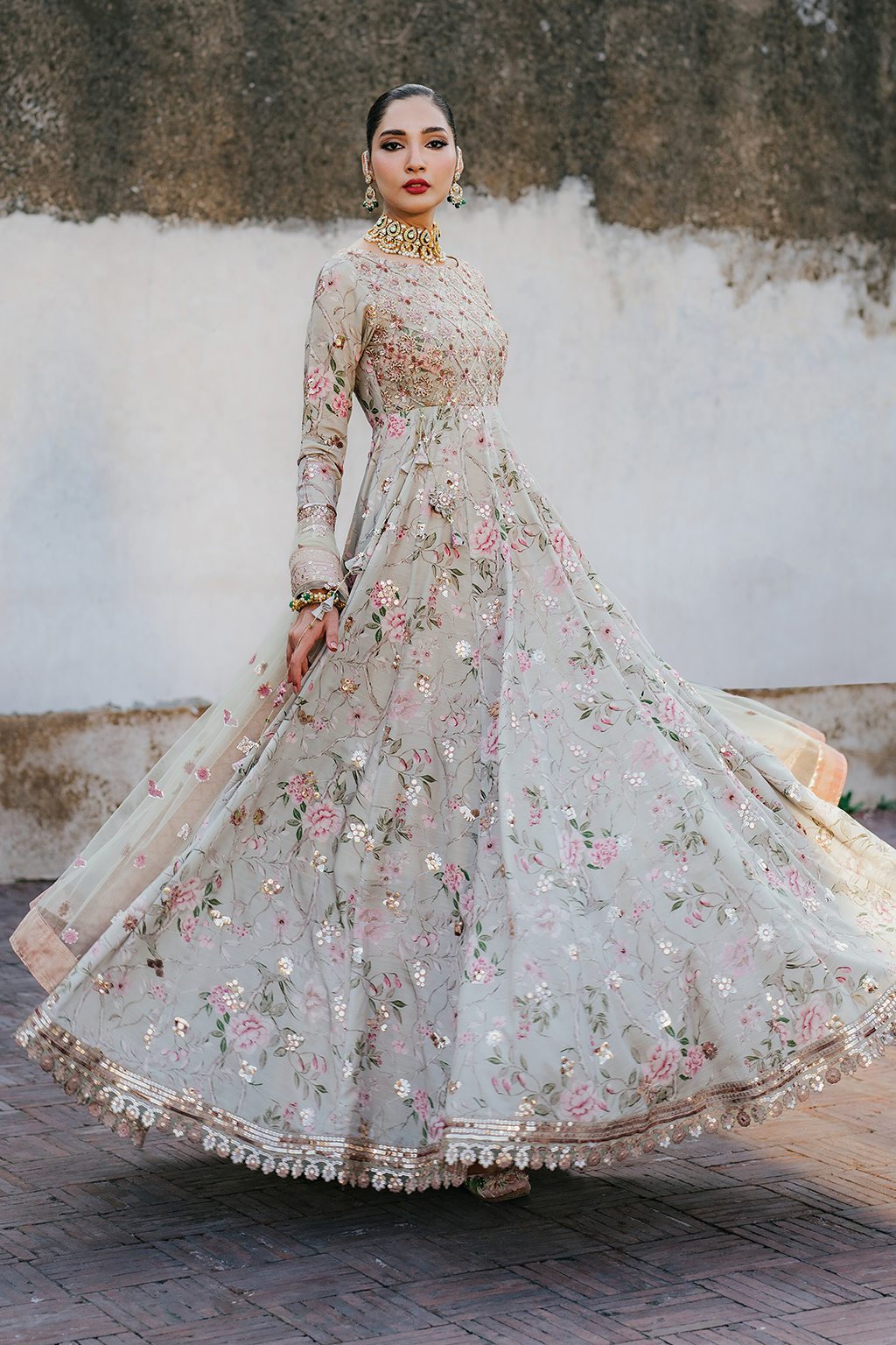 UE-313 Embroidered Raw Silk - Iznik Main image