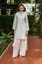 UE-527 Printed Lawn - Iznik