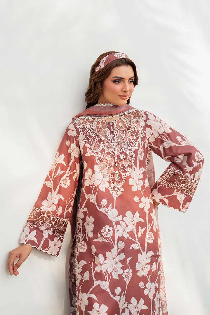 UE-386 Printed Lawn