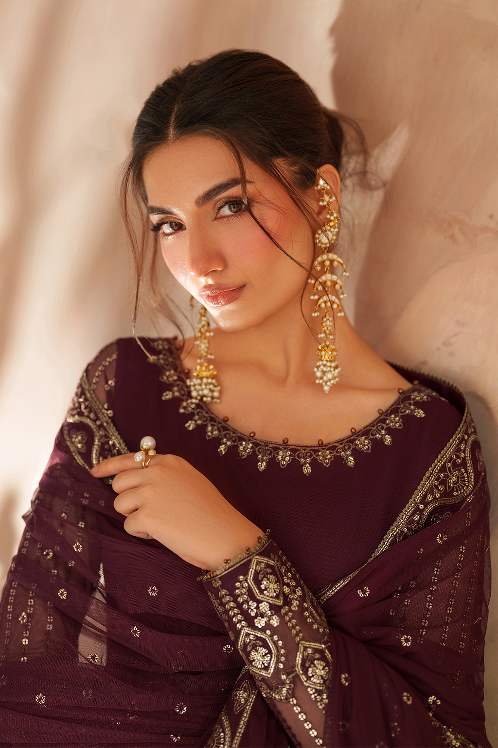 CC-80 Embroidered Net