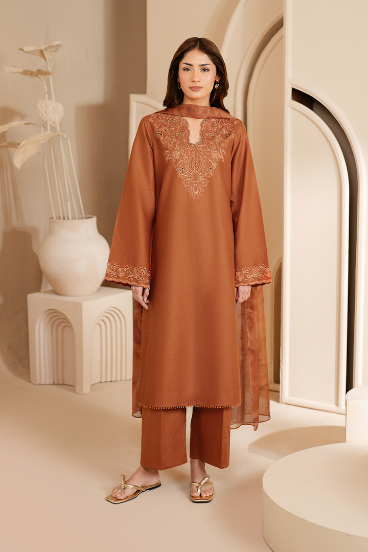 UE-461  Embroidered Lawn