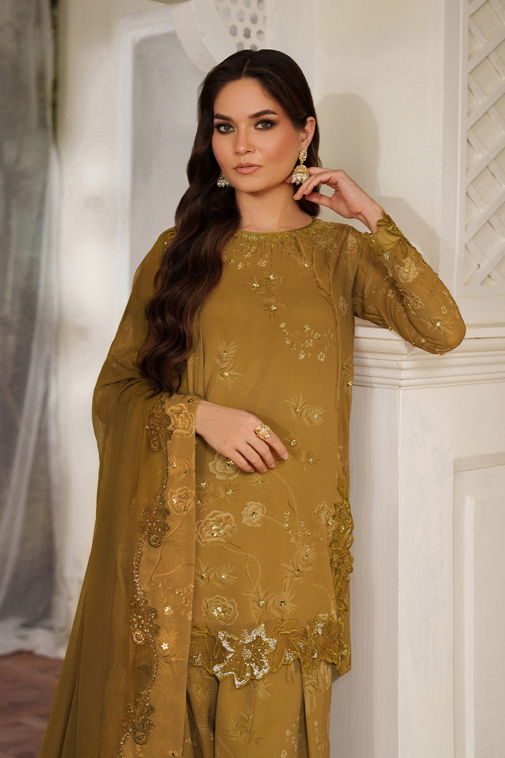 UE-545  Printed Formals Secondary image