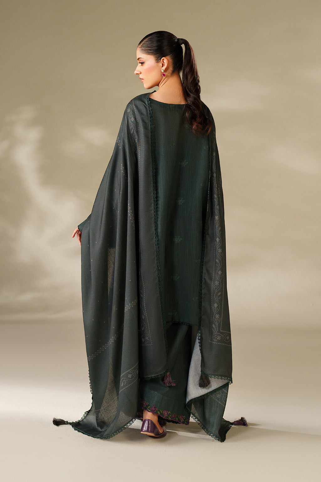 UE-567 Printed Khaddar