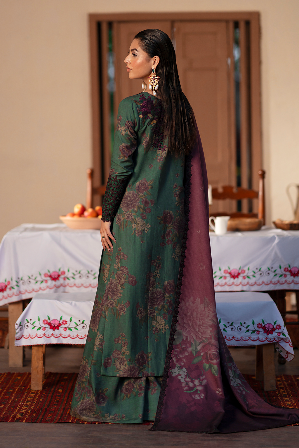 IPK-08 Embroidered Slub Khaddar - Iznik